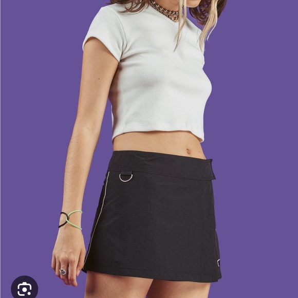 • UNIF • Women’s Quote Mini Skirt Polyester Black and White Size Small - Picture 2 of 6